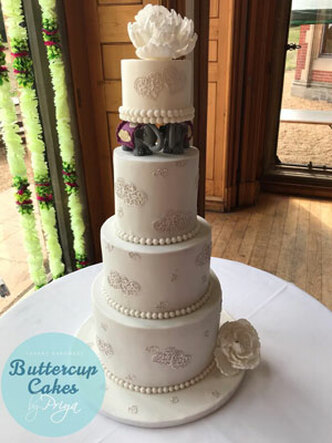 Buttercup Cakes by Priya_Wedding Cake